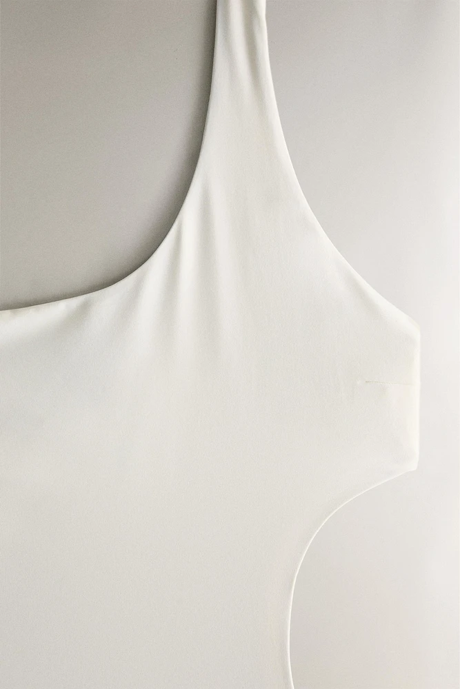 MAILLOT DE BAIN PLAGE ASYMÉTRIQUE CUT OUT