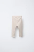 LOT DE DEUX LEGGINGS IMPRIMÉ POINTELLE