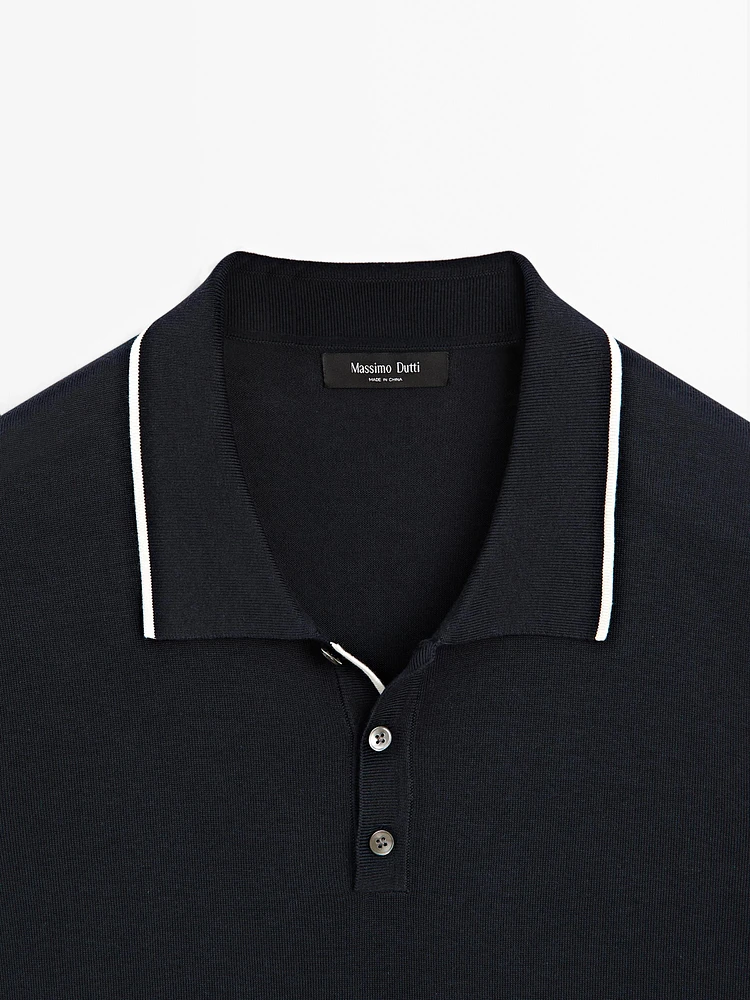 Polo en maille avec col coloré