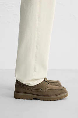 LEATHER BOAT SHOES