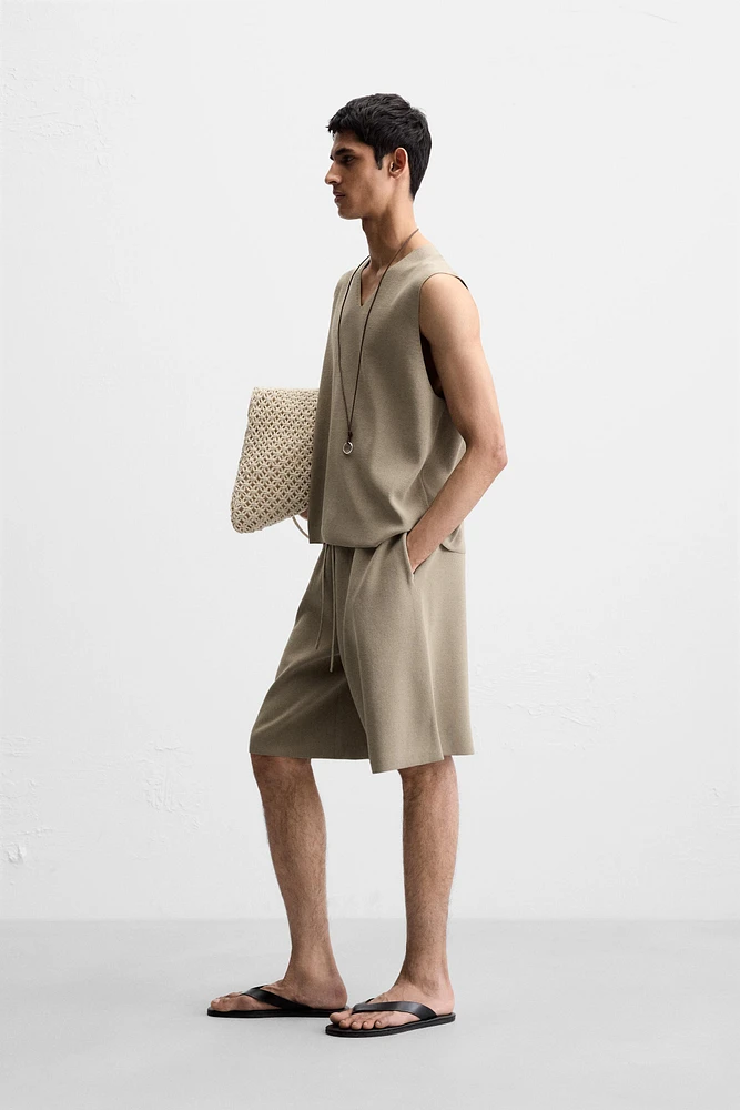 RELAXED FIT KNIT SHORTS