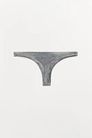 STRING DENTELLE FLEUR
