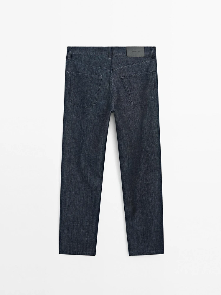 Lightweight tapered fit jeans