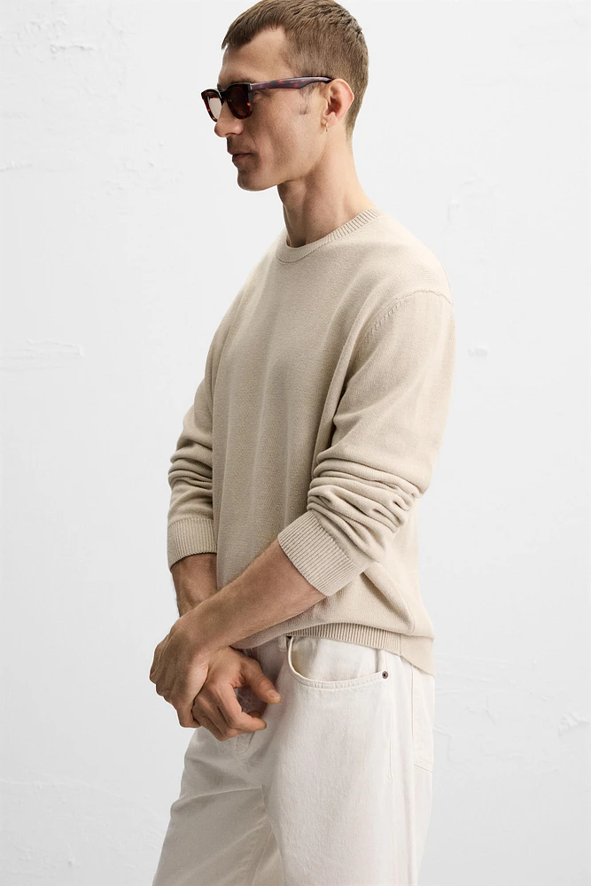 COTTON - LINEN BLEND SWEATER