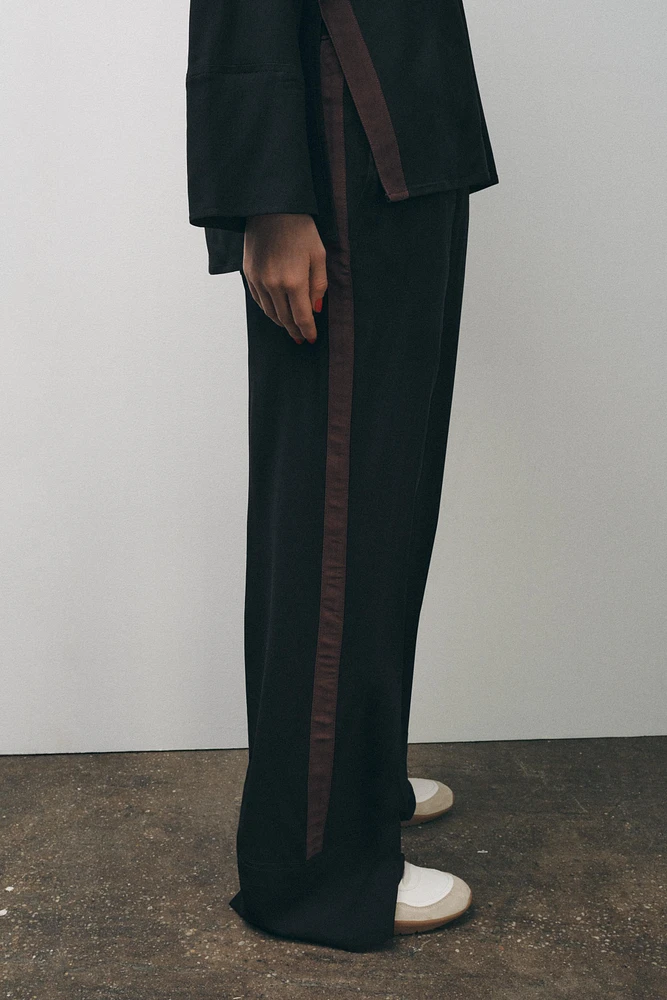SIDE STRIPE PANTS ZW COLLECTION