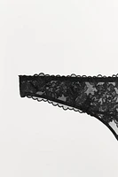 TANGA EN MESH BRODÉ
