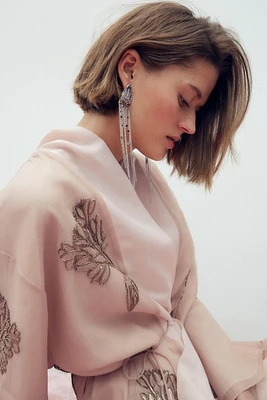 BOUCLES D'OREILLES MÉTALLIQUES AVEC CHAÎNES ET PERLES FANTAISIE