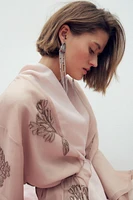 BOUCLES D'OREILLES MÉTALLIQUES AVEC CHAÎNES ET PERLES FANTAISIE