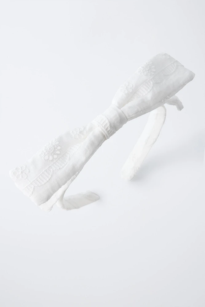 OPENWORK BOW HEADBAND