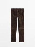 Leggings en cuir finition daim
