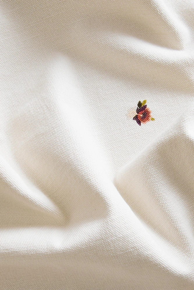 LEAF PRINT TABLECLOTH
