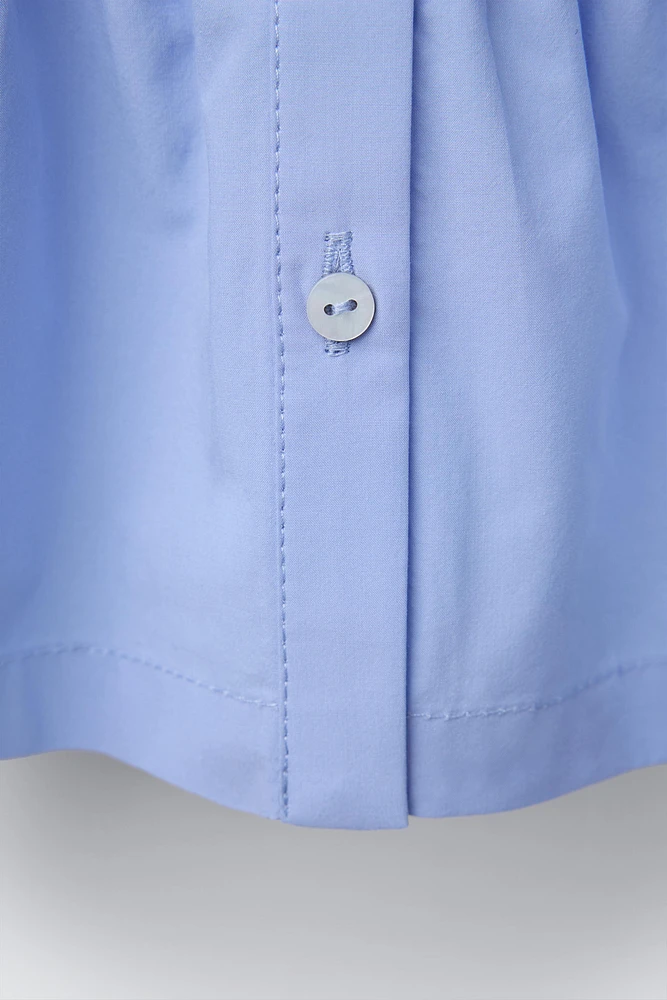 ROBE EN POPELINE À EMPIÈCEMENTS