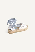 LACE-UP SANDALS