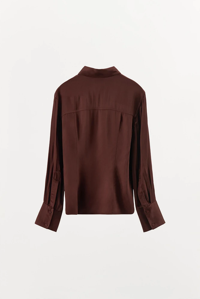 FLOWY SATIN EFFECT SHIRT