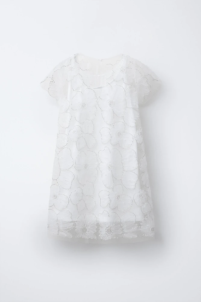 ROBE EN TULLE AVEC PERLES FANTAISIE