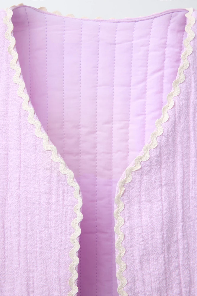 GILET TEXTURÉ ONDULINE
