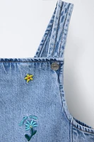ROBE-SALOPETTE EN DENIM FLEURS BRODÉES