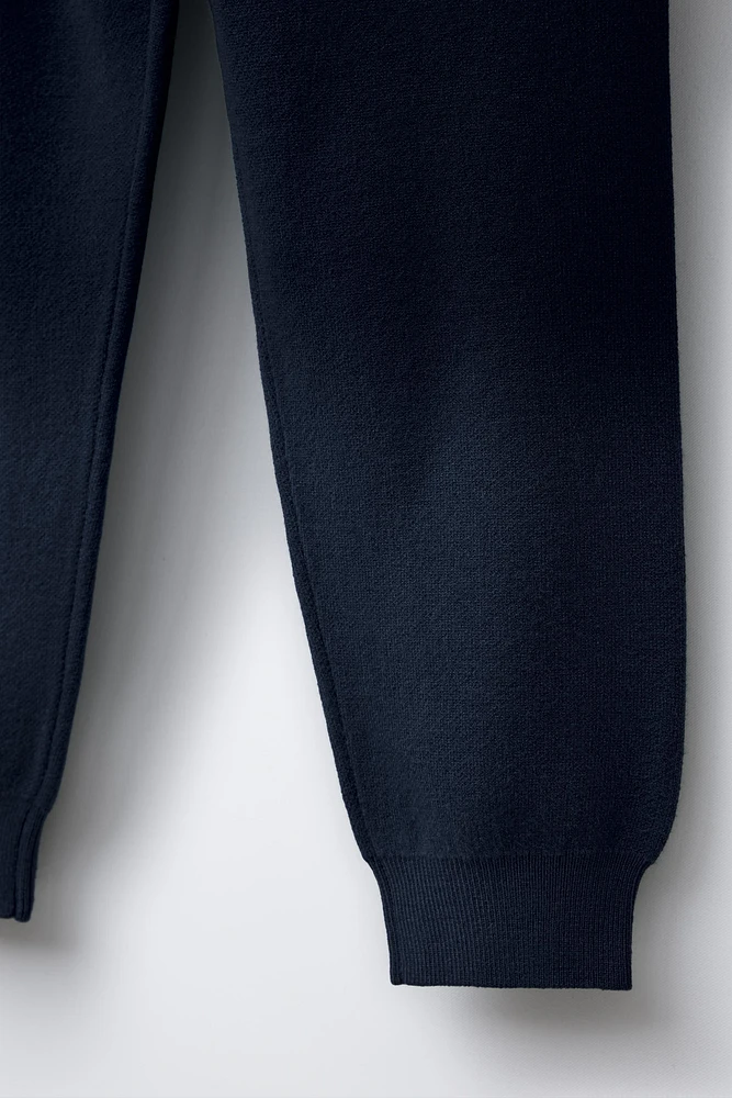 SOFT KNIT JOGGER PANTS