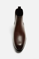 POINTED TOE CHELSEA BOOTS