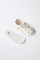 APPLE BAREFOOT SNEAKERS