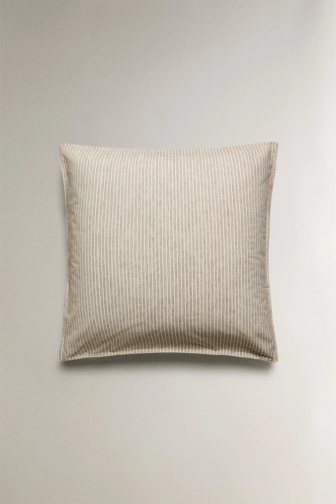 STRIPED PILLOWCASE
