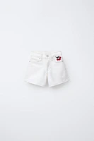 SHORT EN DENIM BRODÉ DE CERISES