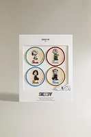 LOT EMPIÈCEMENTS IMPRIMÉS PEANUTS™ (LOT DE 4)