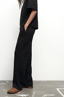 FLOWY PANTS
