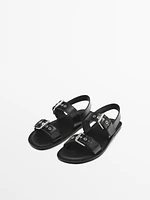 Flat slider sandals with buckles