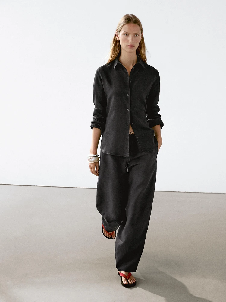 Flowing linen blend barrel fit trousers