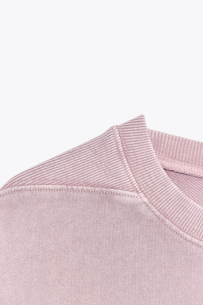 WASHED SWEATSHIRT