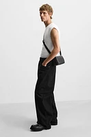 TEXTURED CROSSBODY BAG