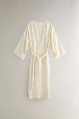 SOLID SATEEN ROBE
