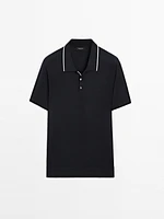 Polo en maille avec col coloré