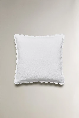 SCALLOPED FLOWER THROW PILLOW COVER