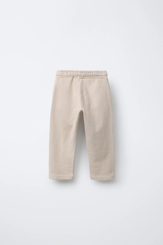 EMBROIDERED STRAIGHT PLUSH PANTS
