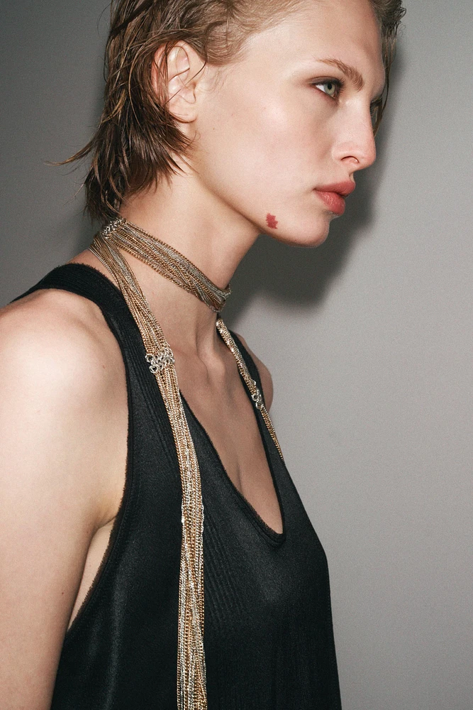 ZW COLLECTION GATHERED SLEEVELESS TOP