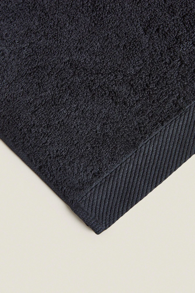 PLAIN COTTON TERRYCLOTH BATH TOWEL (500 GXM²)