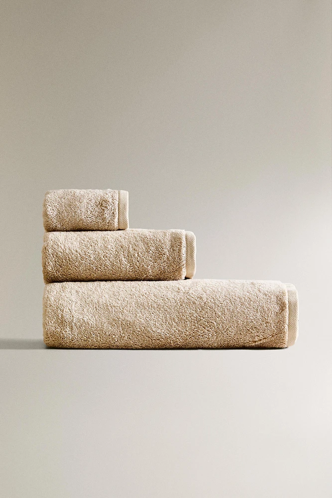 MODAL AND COTTON BATH TOWEL
