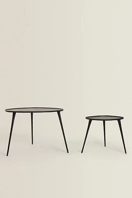 TABLE D’APPOINT MÉTALLIQUE