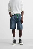STRAIGHT FIT DENIM SHORTS