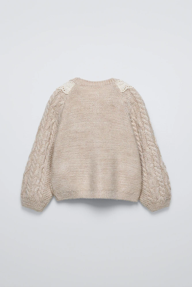 LACE TRIM KNIT CARDIGAN