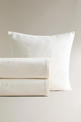 EMBROIDERED LINEN BEDSPREAD