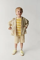 LIGHTWEIGHT WATER REPELLENT RAINCOAT