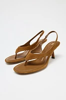SUEDE STRAPS SANDAL