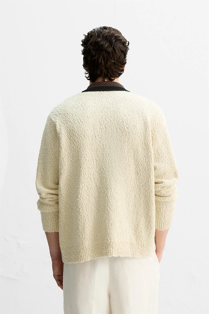 CONTRAST COLLAR CARDIGAN