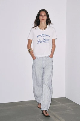 CONTRAST TEXT T-SHIRT