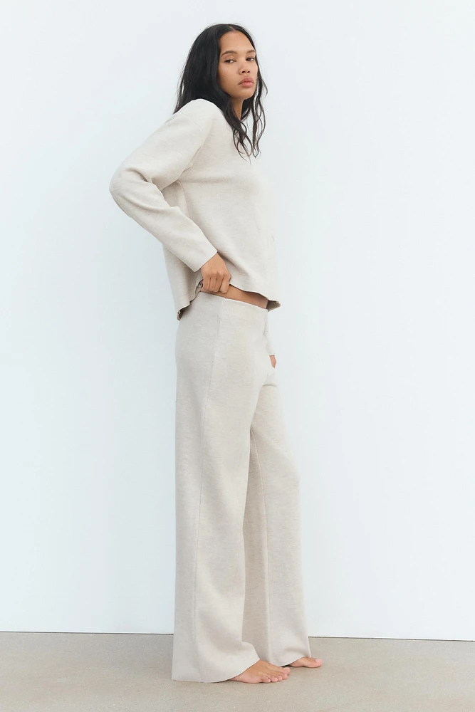 PULL AU TOUCHER DOUX