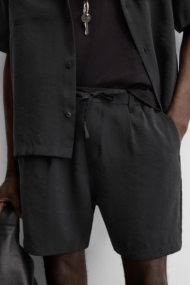 BERMUDA REGULAR FIT COURTE