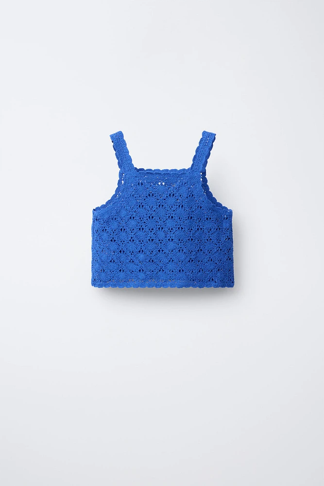 TOP COURT EN MAILLE CROCHET